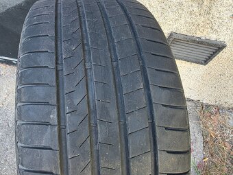 285/40 R 21 - 4