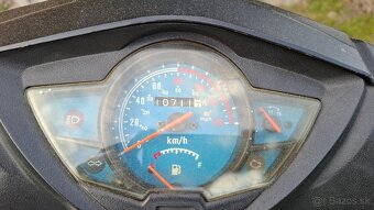 Predám skuter 125cc adamoto - 4