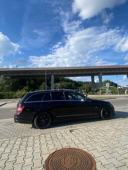 Mercedes w204 320cdi zadny nahon - 4