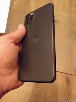 Predám krásny a plne funkčný Iphone 11 Pro Max - 4