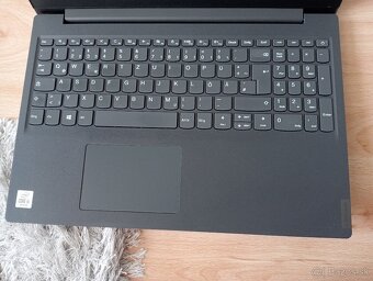 predám Lenovo V15-IIL / Intel core i5 / 20gb ram / WIN 11 - 4