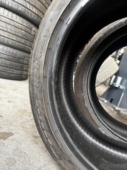 Pirelli P-Zero 275/35 R20 - 4