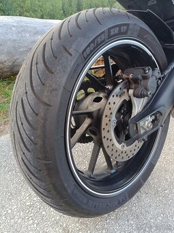 Yamaha MT 09 - 4