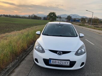 Mazda 2 1,3benzin , 5dver. r.v.2008 - 4