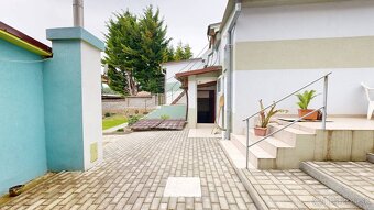 3-izbový rodinný dom s veľkým pozemkom 1454 m² - 4