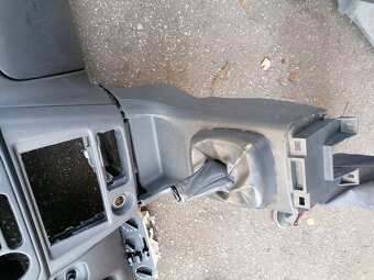 Mitsubishi Lancer/Colt 1996-2003 palubná doska - 4