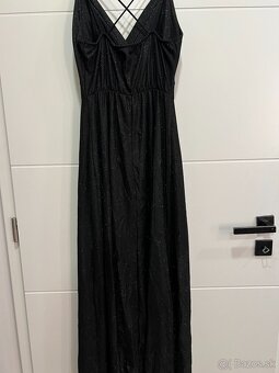 Spoločenské šaty – červené & čierne (prispôsobivé postave) - 4