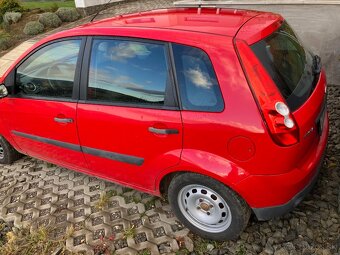 Predám Ford Fiesta 1,25 Benzín 2007 - 4