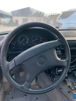 Rozpredam bmw e32 750iL - 4