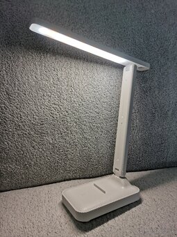 Nová nabíjacia stolná LED lampa - 4