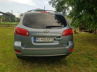 Hyundai Santa Fe CRDI - 4