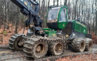 24.5t harvestor JD 1270G 8W JohnDeere - 4