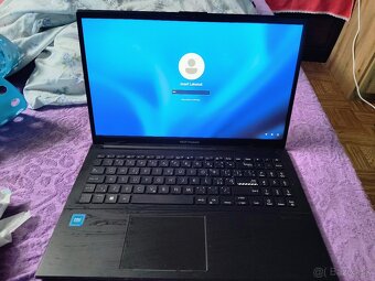 Vymením Asus Vivobook 8ram 128gb - 4