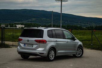 Volkswagen Touran 2.0 TDI Edition Comfortline - 4