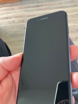 IPHONE 8 - 4