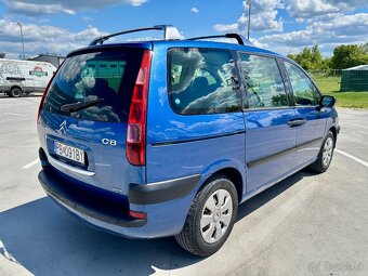 Predám Citroën C8 2.2 HDI 7. miestne - 4