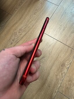 Predám Apple iPhone SE 2020 64gb červený - 4