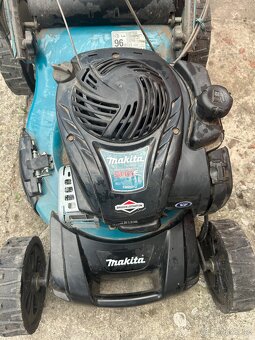 Makita kosačka - 4