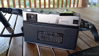 Minolta HI-MATIC E - 4