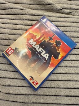 PS4 pro 1Tb (+ mafia definitive edition, golden hdmi) - 4