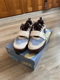 Nike Zoom Field Jaxx x Travis Scott - 4