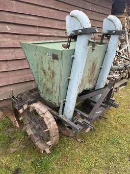 Predám sadzač zemiakov - 4