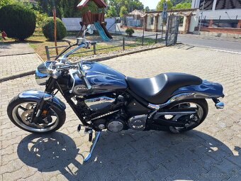 Yamaha Warrior XV 1700
 - 4