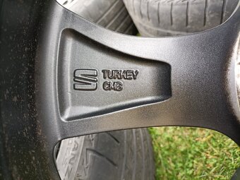 Letné 225/40 R18 CUPRA LEON - 4