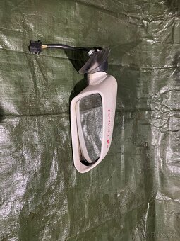 Rozpredám Škodu Octavia 2 Sedan - 4