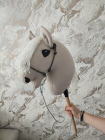 Koník na palici - Hobby Horse - 4
