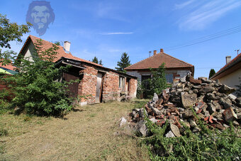 NA PREDAJ - Pozemok so starším domom - Borský Peter - 4
