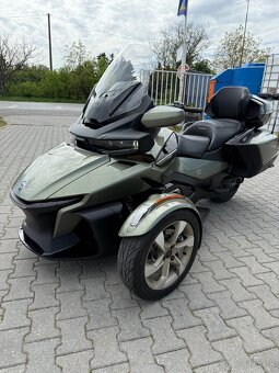 CAN AM SPYDER RT Sea to Sky - 4