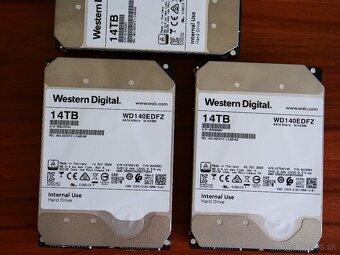 WD Elements Desktop 14TB SATA - 5 kusov bez ramika - 4