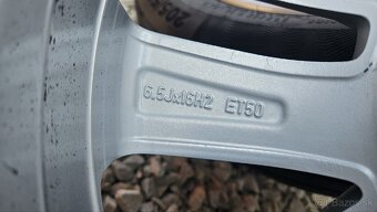 Predám VW Alu kolesa 16" s pneu - 4