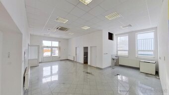 Polyfunkčný objekt, sklad, showroom, autoservis ... 724 m2 - 4