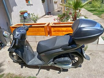 Predam skúter Honda SH 125 AD - 4