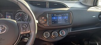 Toyota Yaris - 4