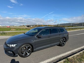 VW PASSAT R-LINE Variant 2.0 TDI DSG - 4