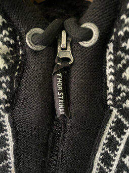 Thor Steinar zateplená mikina - 4