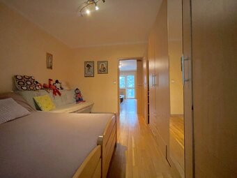 NA PREDAJ 3-izbový byt, TRENČÍN, ul. Mateja Bella. CENA: 147 - 4