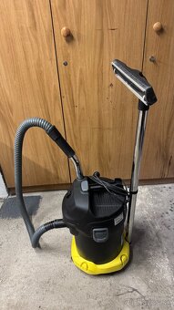Vysávač KARCHER - 4