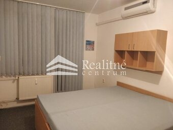 Predáme 2 izb. byt s balkónom - 4