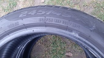245/45r18 100V  Pirelli zimne - 4