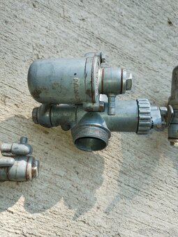 Súťažný motocykel - 4