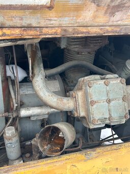 Predám dieselovy kompresor zetor DK200 - 4