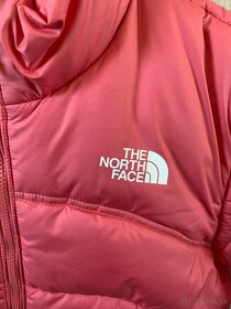 The North Face TNF 2000 puffer jacket in pink (S) - 4