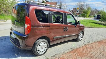 Fiat Dobló Panorama 2.0 MultiJet Emotion 99kW 5 miest klima - 4