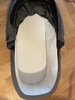 Thule sleek - 4