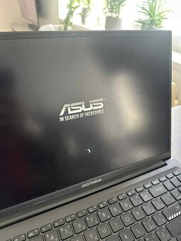 Notebook ASUS VIVOBOOK - 4
