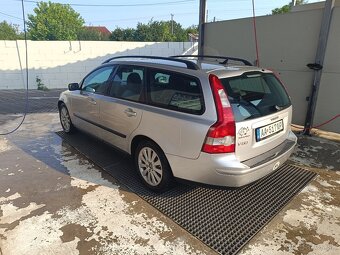 Volvo v50 2.D - 4